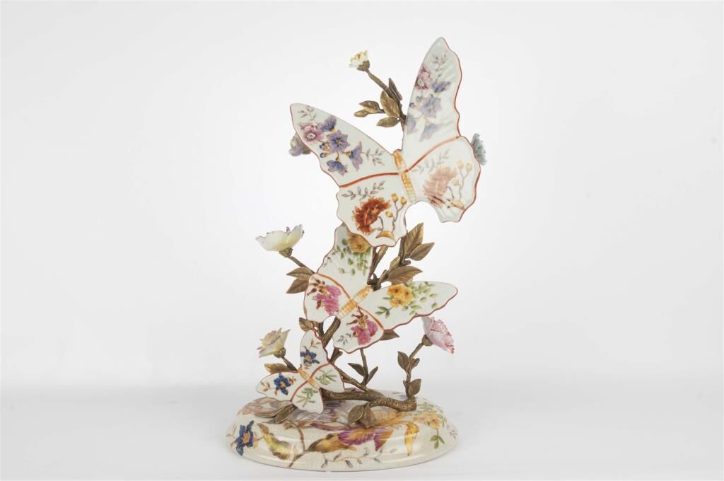 Mikasa Moor Krem Kelebek Standı 25x45cm