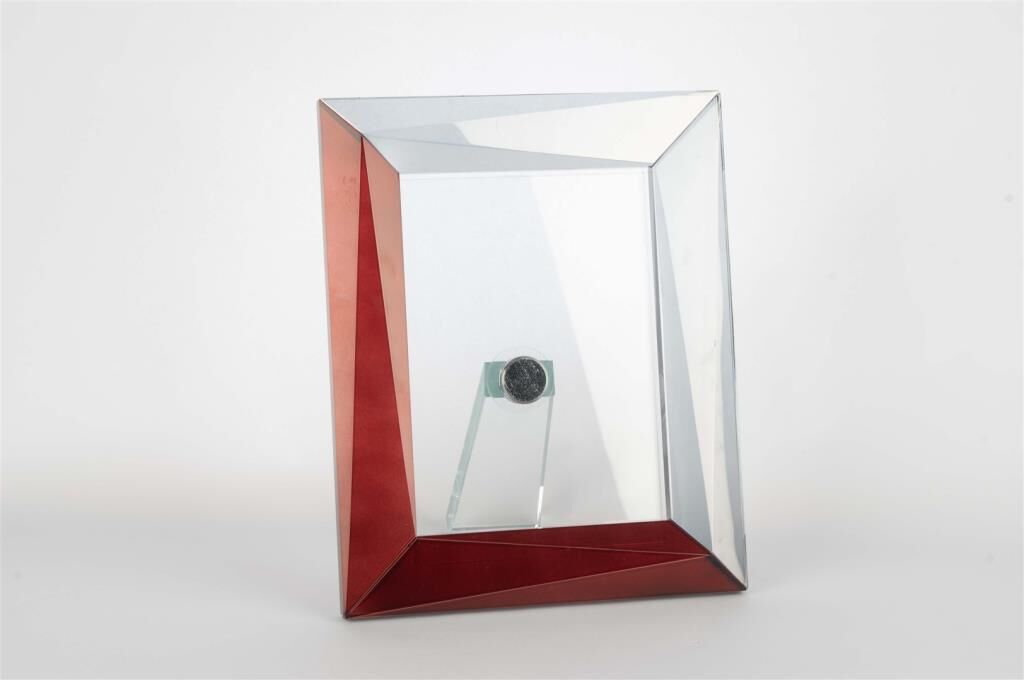 Mikasa Moor Kristal Kırmızı Füme Çerçeve 25x21cm