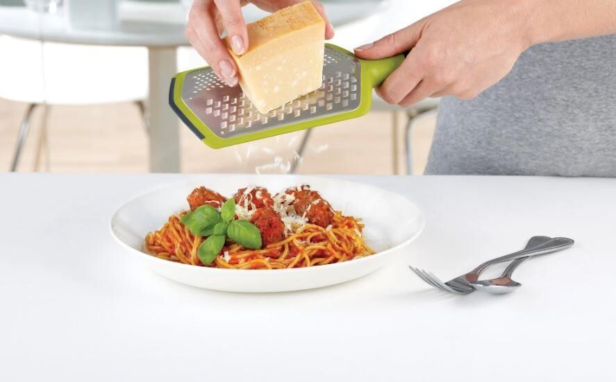 Joseph Joseph Twist Grater Katlanır Saklama Kaplı 2´Li Rende