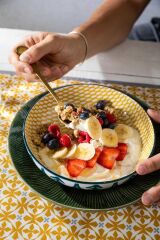 Mikasa MKPBOWLS28 Sırlı Seramik Kase Yeşil Yaprak Desenli