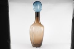 Mikasa Moor Lunera Kahverengi Mavi Kapaklı Cam Vazo 20x58cm