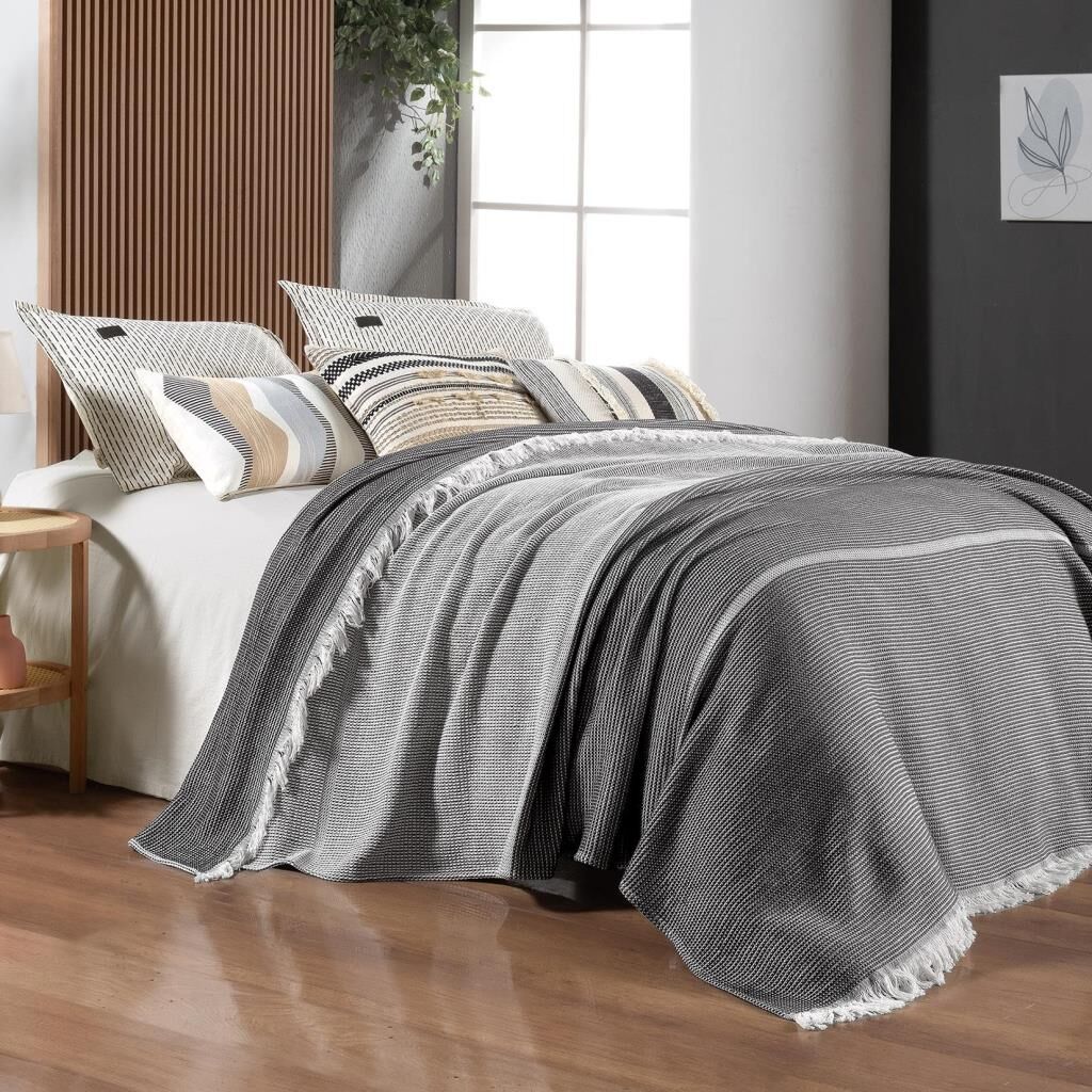 Sarev Eliot Siyah Tek Kişilik Pamuk Yatak Örtüsü