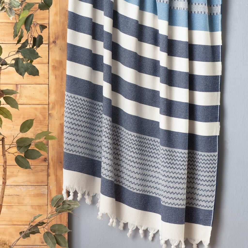 Sarev Chen Throw Mavi