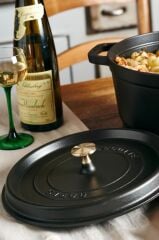 Staub La Cocotte Döküm Tencere | Siyah | 24 Cm | 3,8 L | Yuvarlak