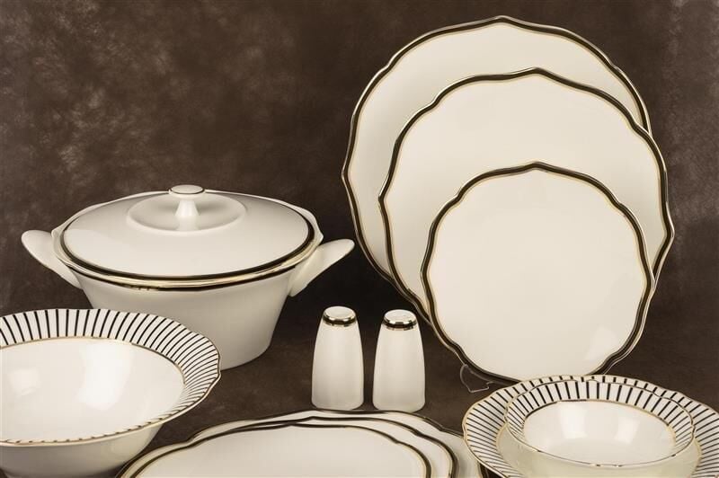 Mikasa Moor Bellini Black 72 Parça Yemek Takımı 12 Kişilik