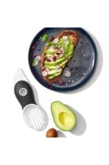 Oxo 1143380 Gg 3 Ü Bir Arada Avokado Dilimleyici