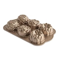 Nordicware 6´lı Mini Çiçekli Kek Kalıbı (95148)
