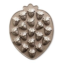 Nordicware Mini Çilekler Kek Kalıbı (92748)
