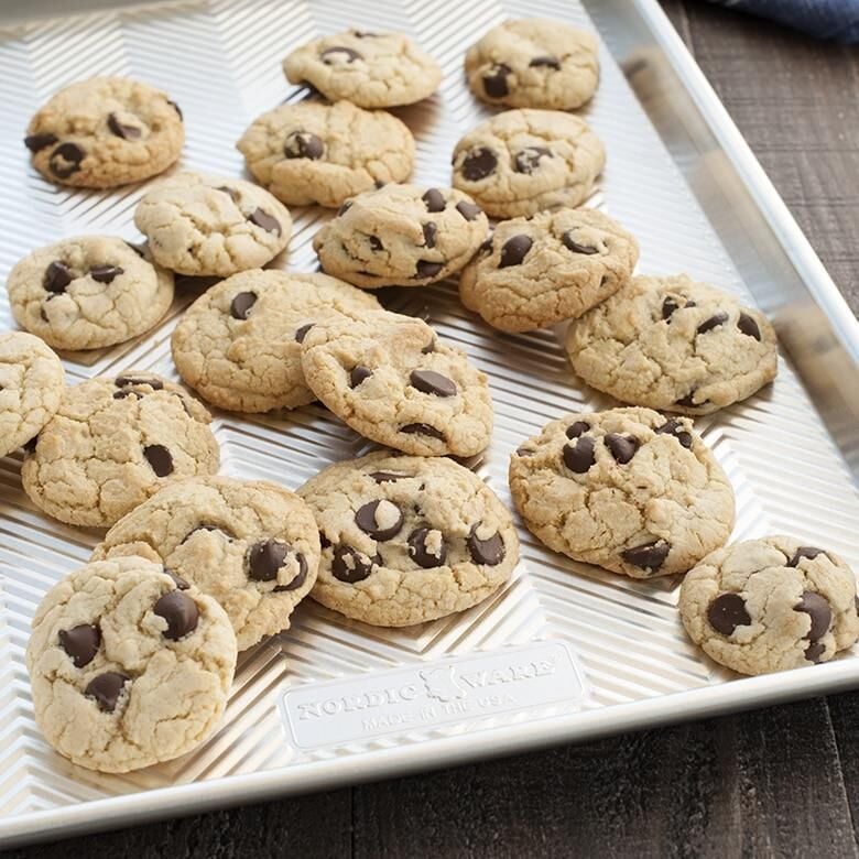 Nordicware Prism Küçük Fırın Tepsisi 40 x 29cm (44870)