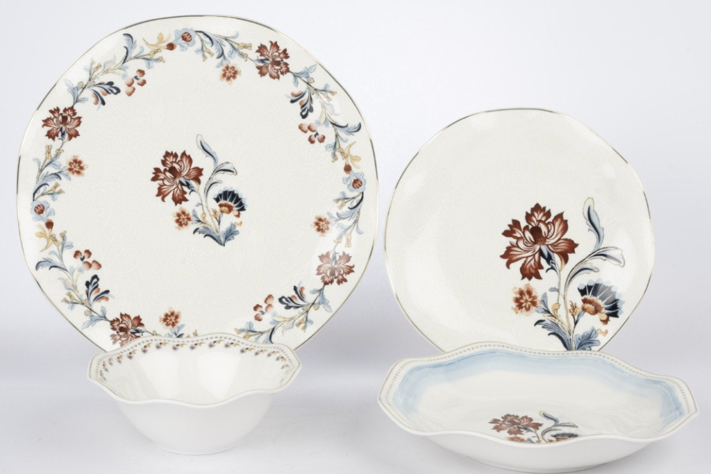 Mikasa Moor Palace Breeze 24 Parça Yemek Takımı