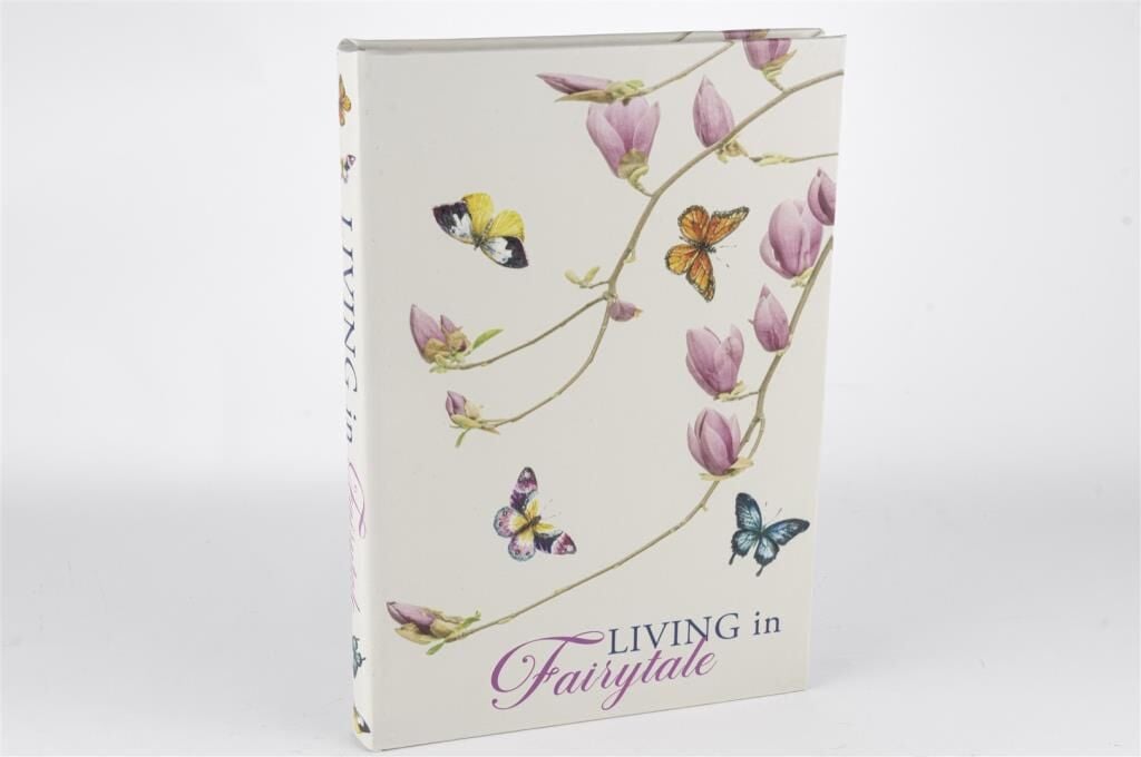 Mikasa Moor Living in Fairytale Kitap Kutu 35x24x3cm