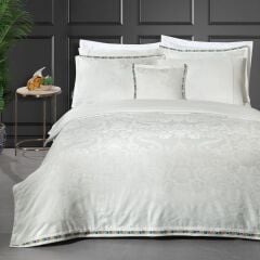 Sarev Shakira Jakarlı Saten Nevresim Takımı Çift Kişilik