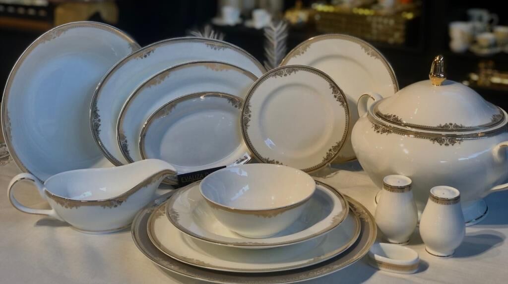 Evaliza Versailles Yemek Takımı 101 Parça Gold