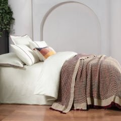 Sarev Iona Bordo Yatak Örtüsü Ve Nevresim Takımı