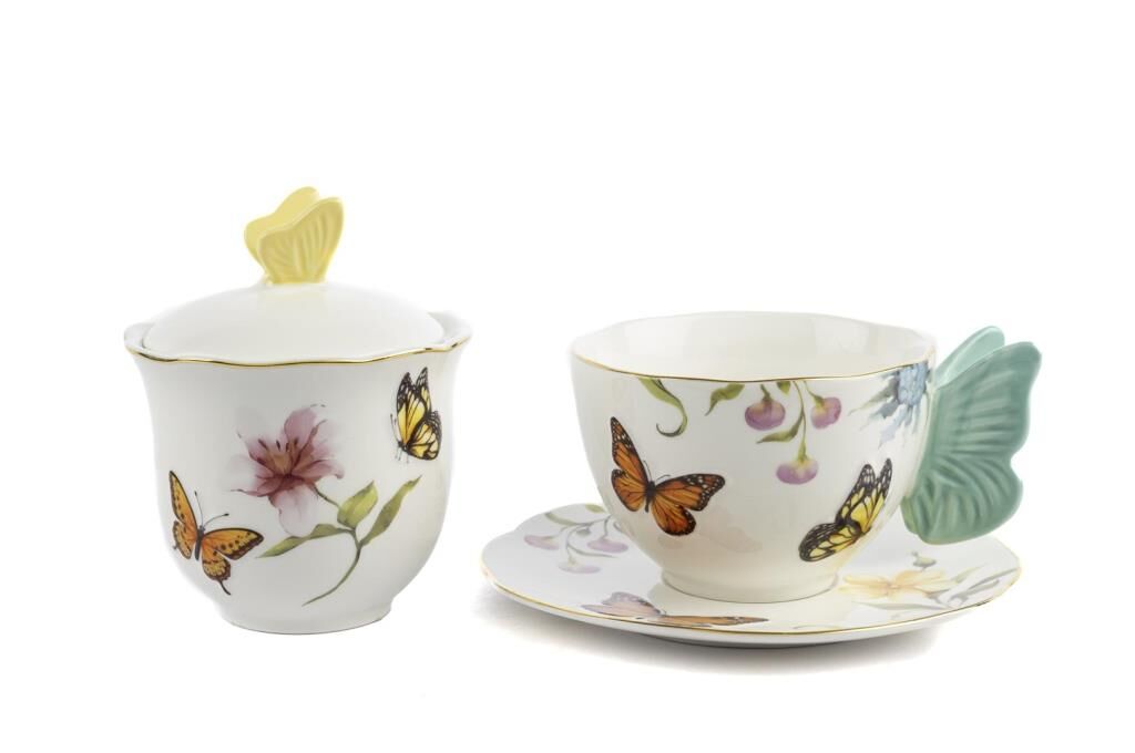 Mikasa Moor Mariposa Çay Fincanı ve Şekerlik