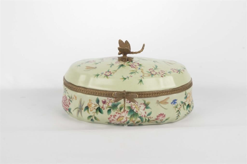 Mikasa Moor Yeşil Yusufçuk Takı Kutusu 26x15cm